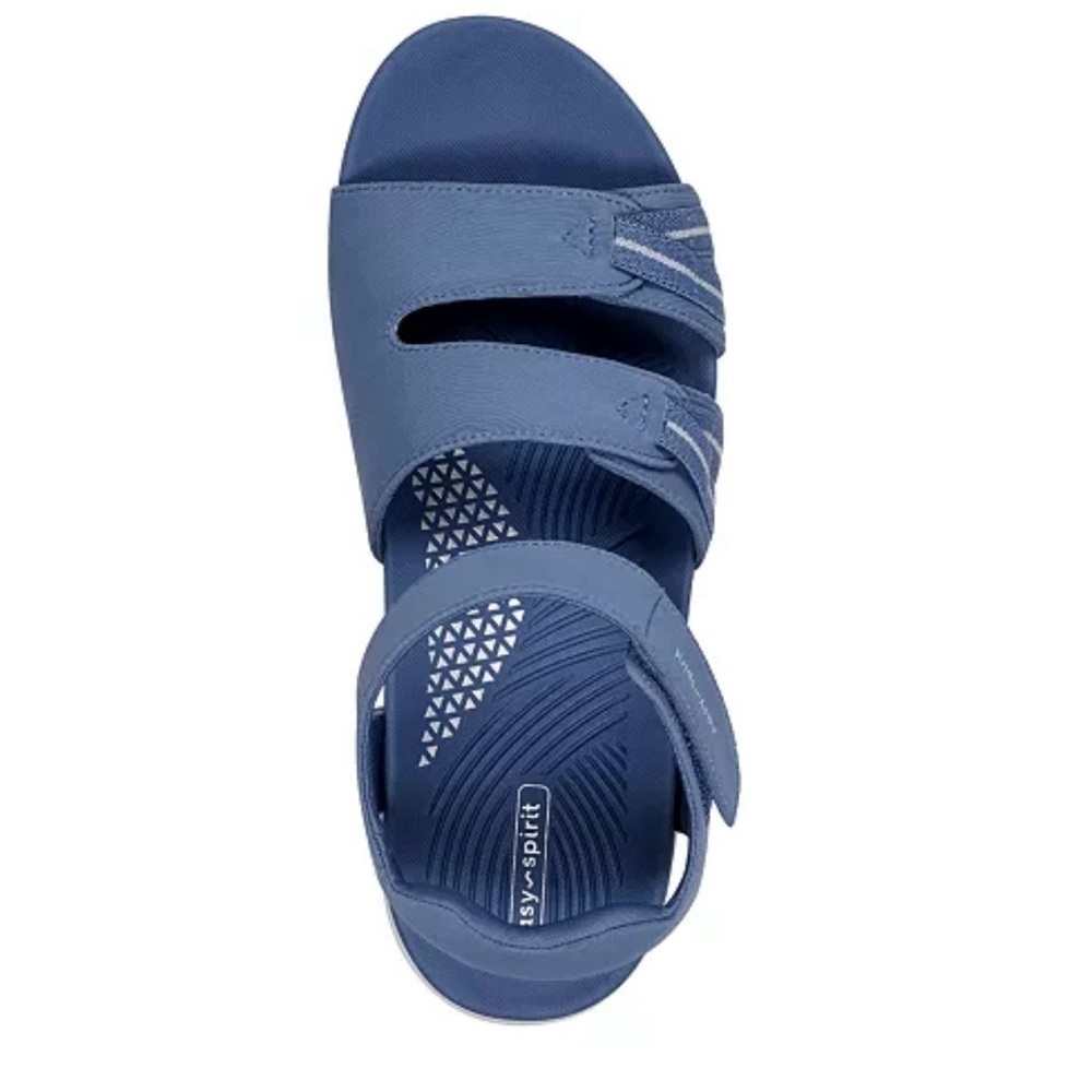NWT Easy Spirit
Women's Weber Lightweight Sporty Sandals - Picture 3 of 5